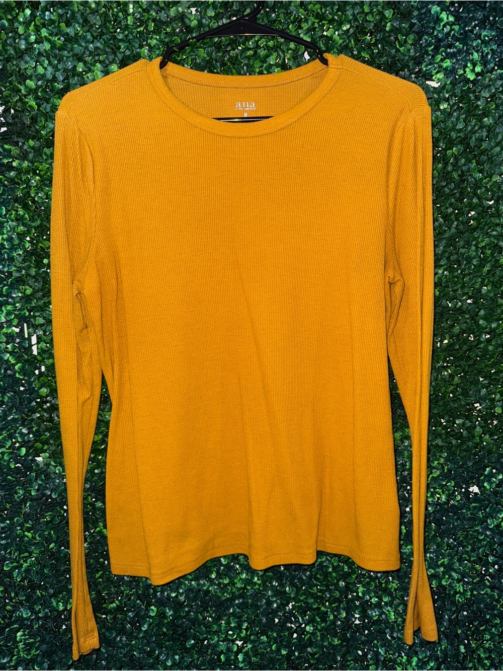a.n.a Women’s Deep Mustard Long Sleeve Ribbed Crewneck Top — Size Medium